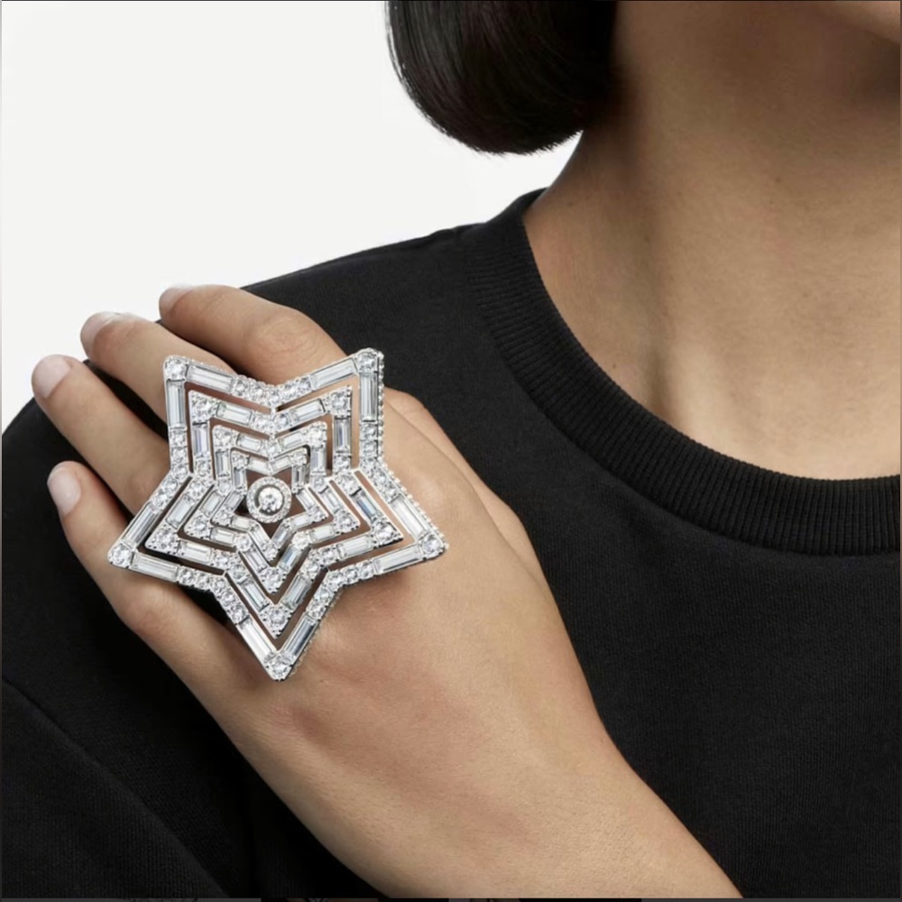 Swarovski Stella ring, Rhodium plated, huge star, unique and rare size 50